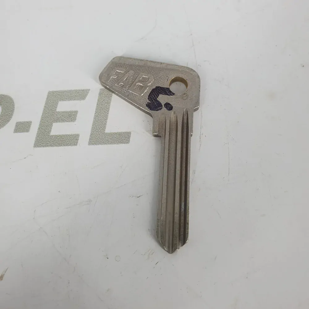PŘEDPRODEJ Nevybroušený klíč Škoda do zapalování Typ 5
