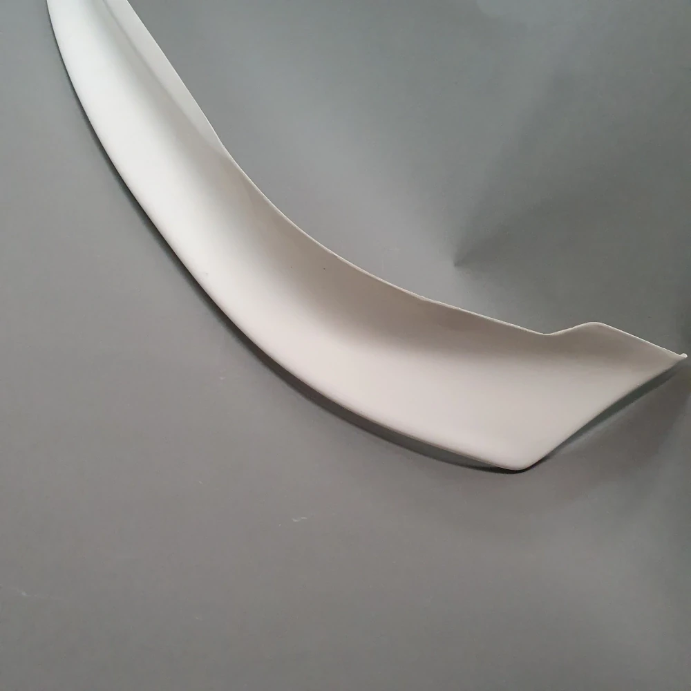 Kompozitní přední dolní spojler / spoiler / lip / lipo Škoda 100 / 100L / 110 / 110L / 110LS / 110R / 120S bez otvorů