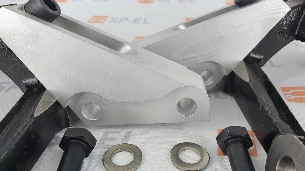 Sportovní / závodní těhlice s adaptéry Škoda Felicia s ABS - pro tlumiče SPAX pro VW Golf 2 a 3