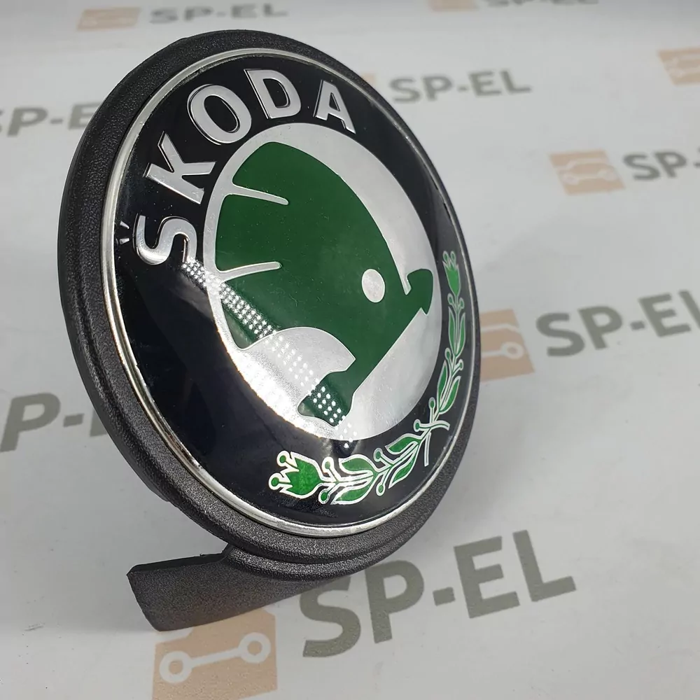 Znak přední masky Škoda Felicia 94-98 oldface VIKA - POSLEDNÍ KUSY DOPRODEJ