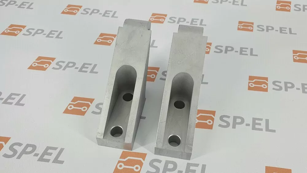 Adaptéry / přední držáky tlumičů - Favorit / Felicia sk. A dle homologace (PROFLEX)