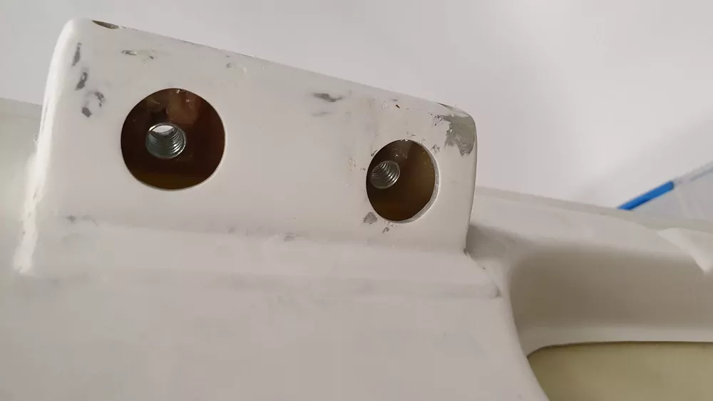 Kompozitní laminátová kapota Felicia old face