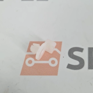 Koncovka táhla dveří Škoda